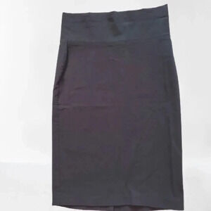 Le Château High-Waisted Pencil Skirt | Made in Canada | Black | Size 1/2